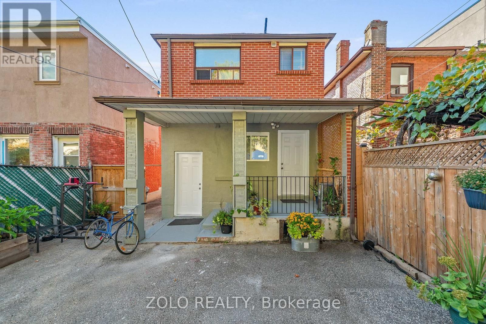 163 CEDRIC AVENUE Image 35