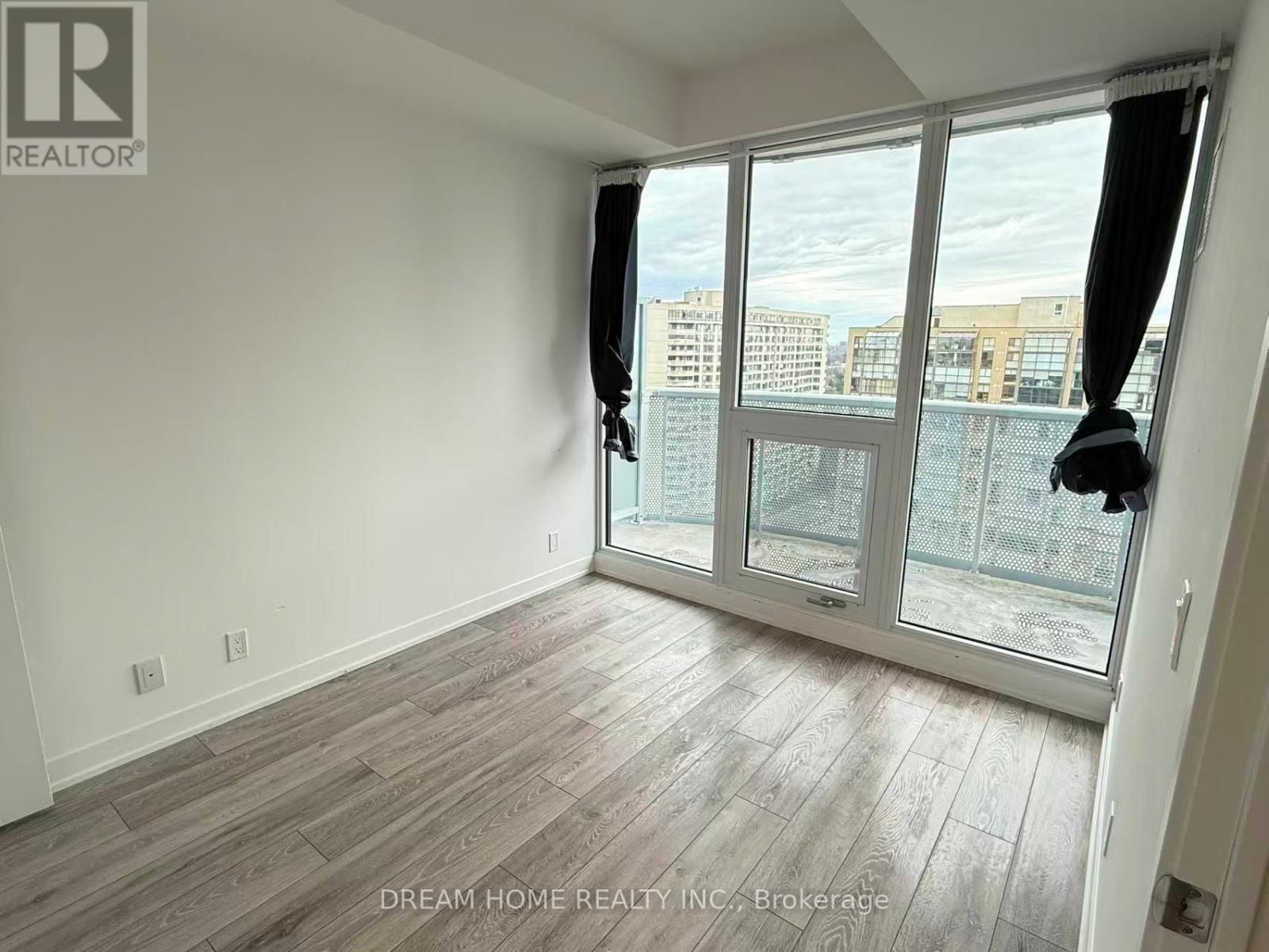 1503 - 15 HOLMES AVENUE Image 9