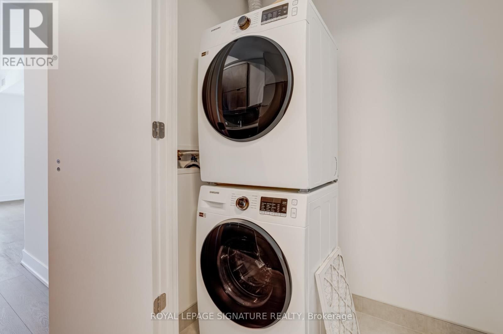 604 - 2 TEAGARDEN COURT Image 18