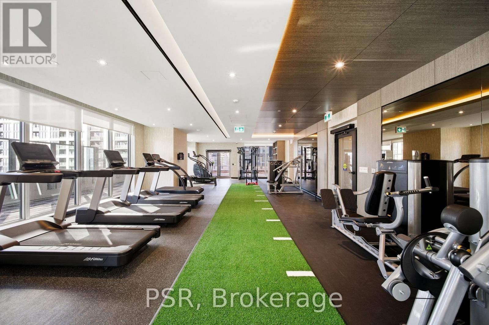 1706 - 70 ORDNANCE STREET Image 17