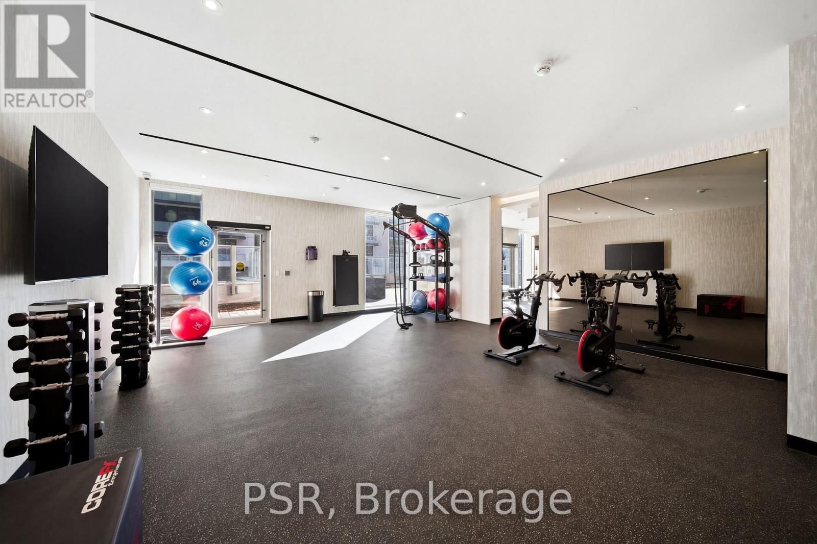 1706 - 70 ORDNANCE STREET Image 20