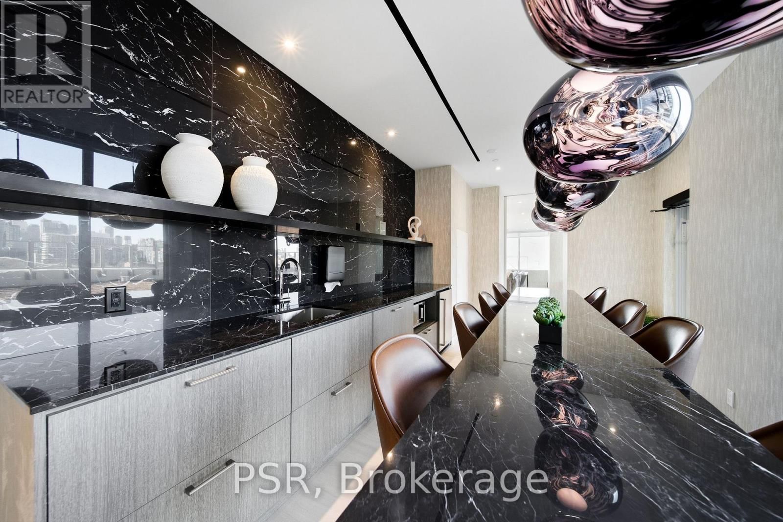 1706 - 70 ORDNANCE STREET Image 23