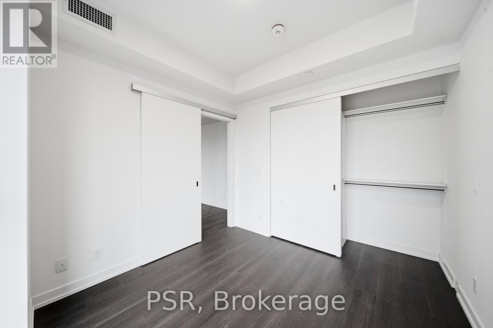 1706 - 70 ORDNANCE STREET Image 9