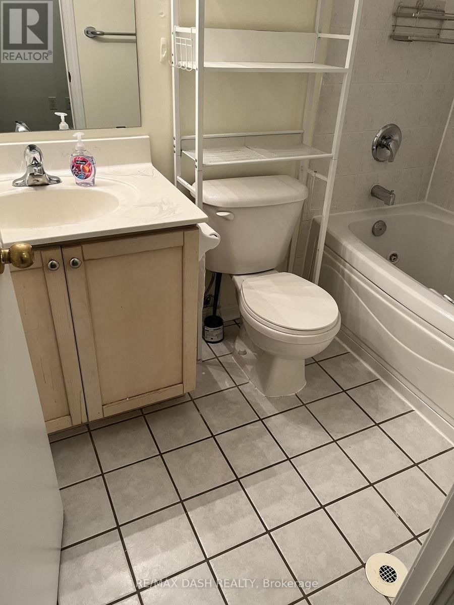 1014 - 5 EVERSON DRIVE Image 7