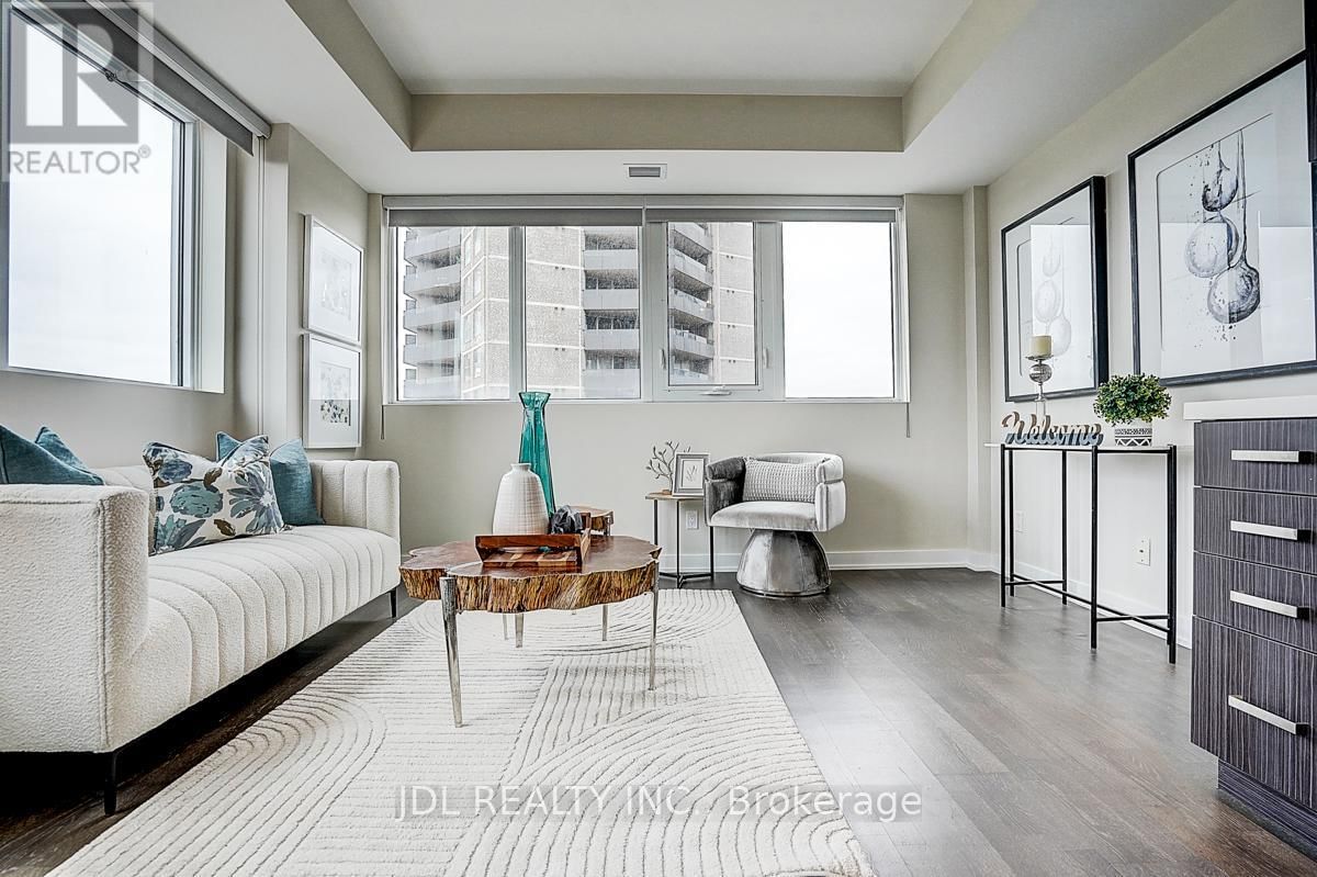 315 - 501 ST. CLAIR AVENUE WEST Image 15