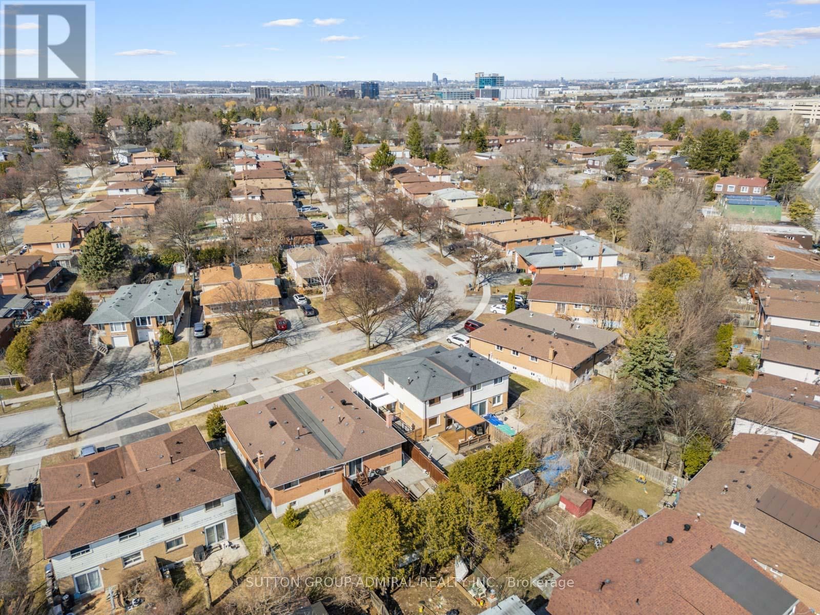 19 MENTOR BOULEVARD Image 50