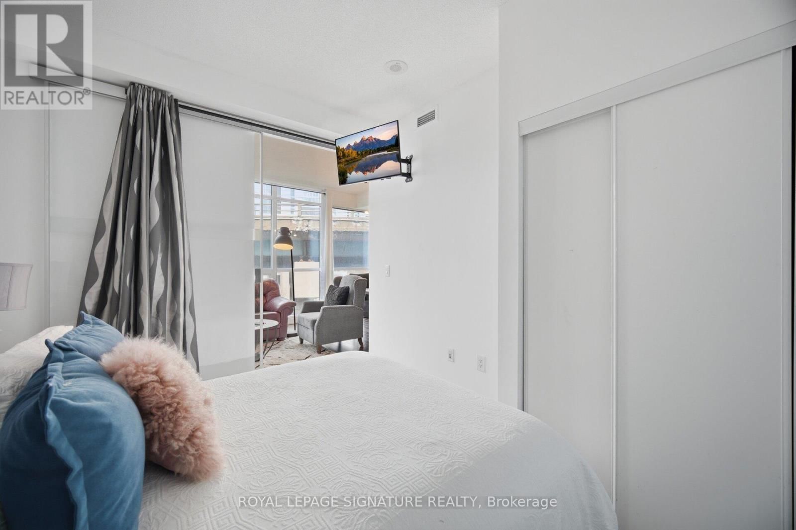 605 - 38 DAN LECKIE WAY Image 23