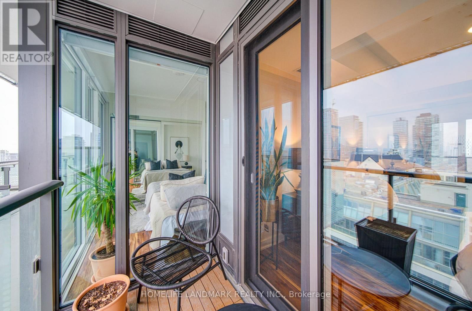 1419 - 60 PRINCESS STREET Image 33