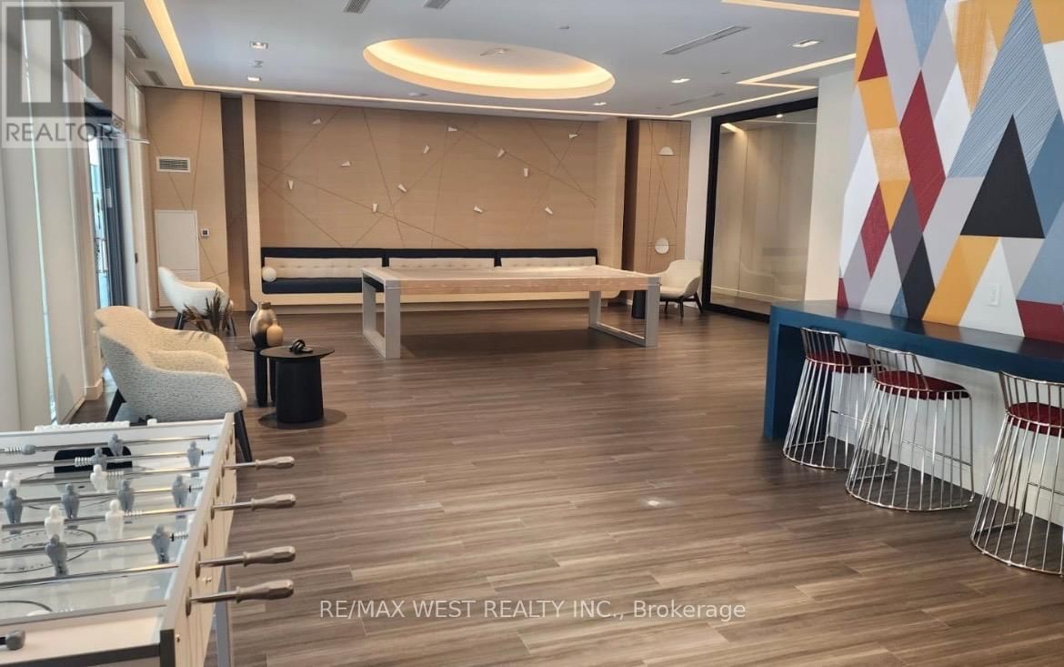 971W - 135 LOWER SHERBOURNE STREET Image 24