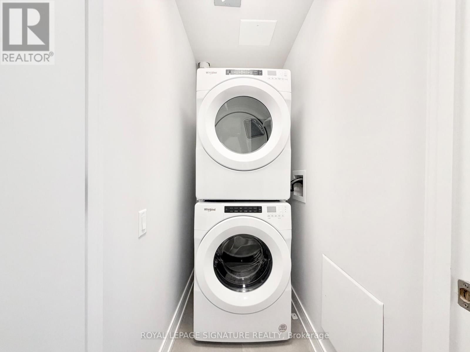 504 - 664 SPADINA AVENUE Image 16