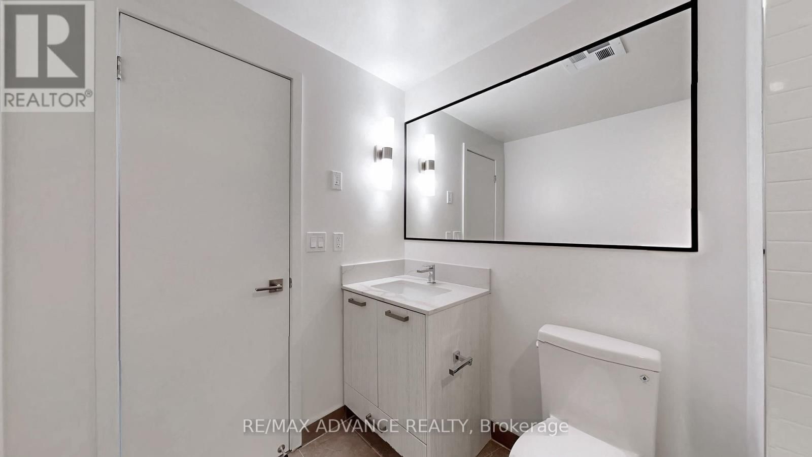 36 - 73 CURLEW DRIVE Image 27