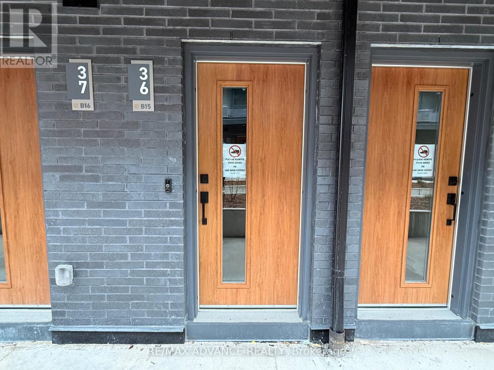 36 - 73 CURLEW DRIVE Image 4