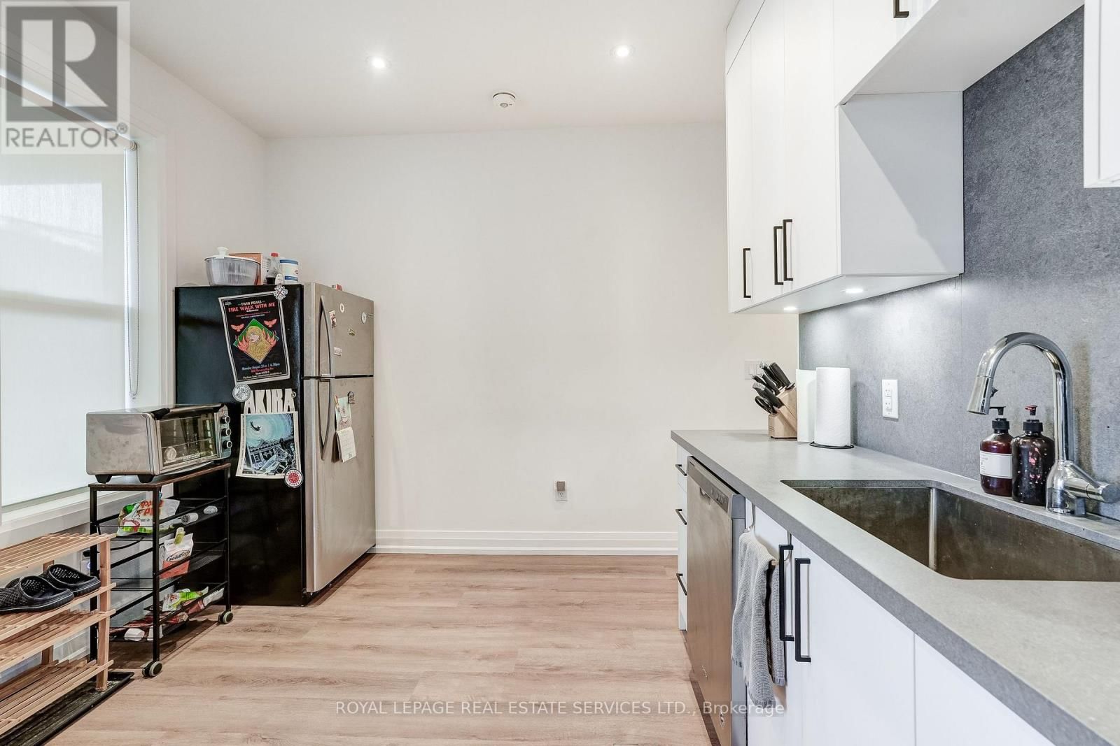 1 - 1084 COLLEGE STREET Image 10