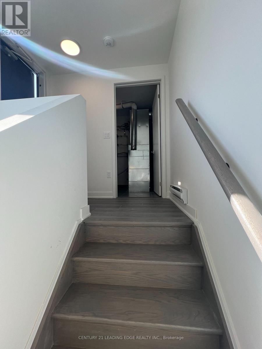 205 - 65 CURLEW DRIVE Image 30