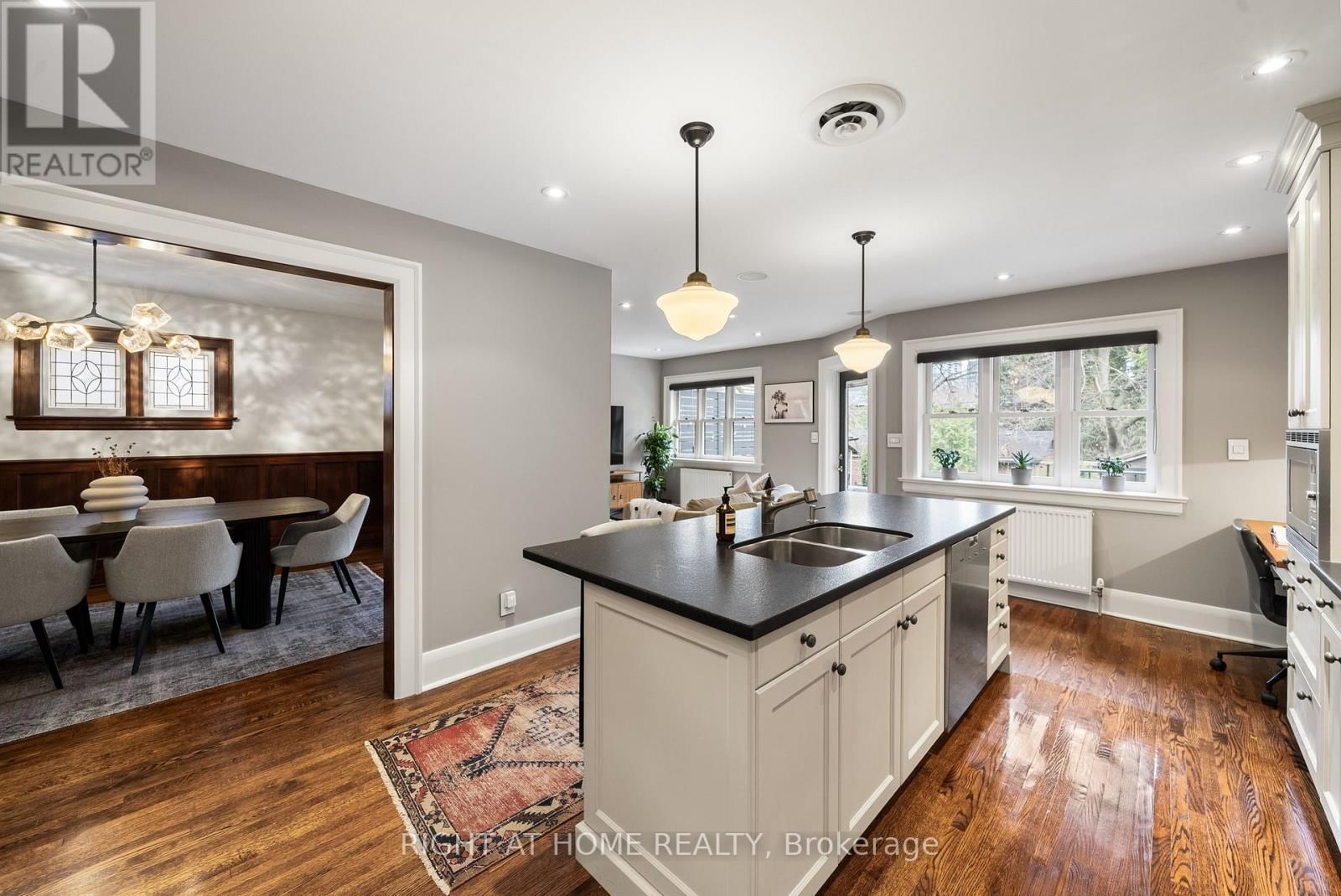 113 EASTBOURNE AVENUE Image 13