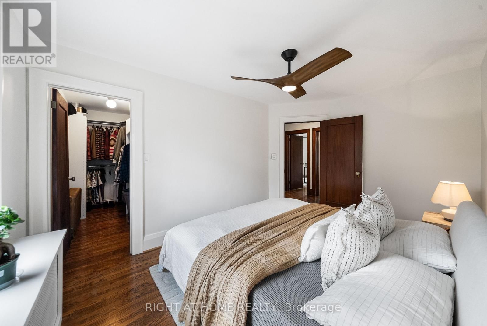 113 EASTBOURNE AVENUE Image 24