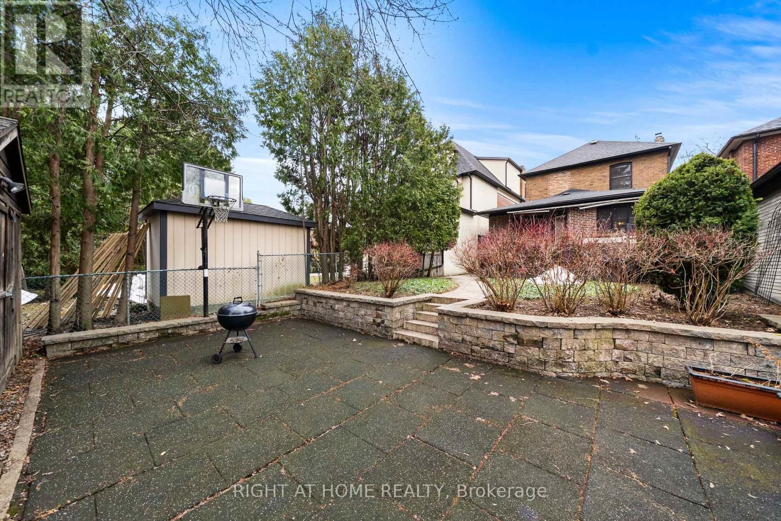 113 EASTBOURNE AVENUE Image 41