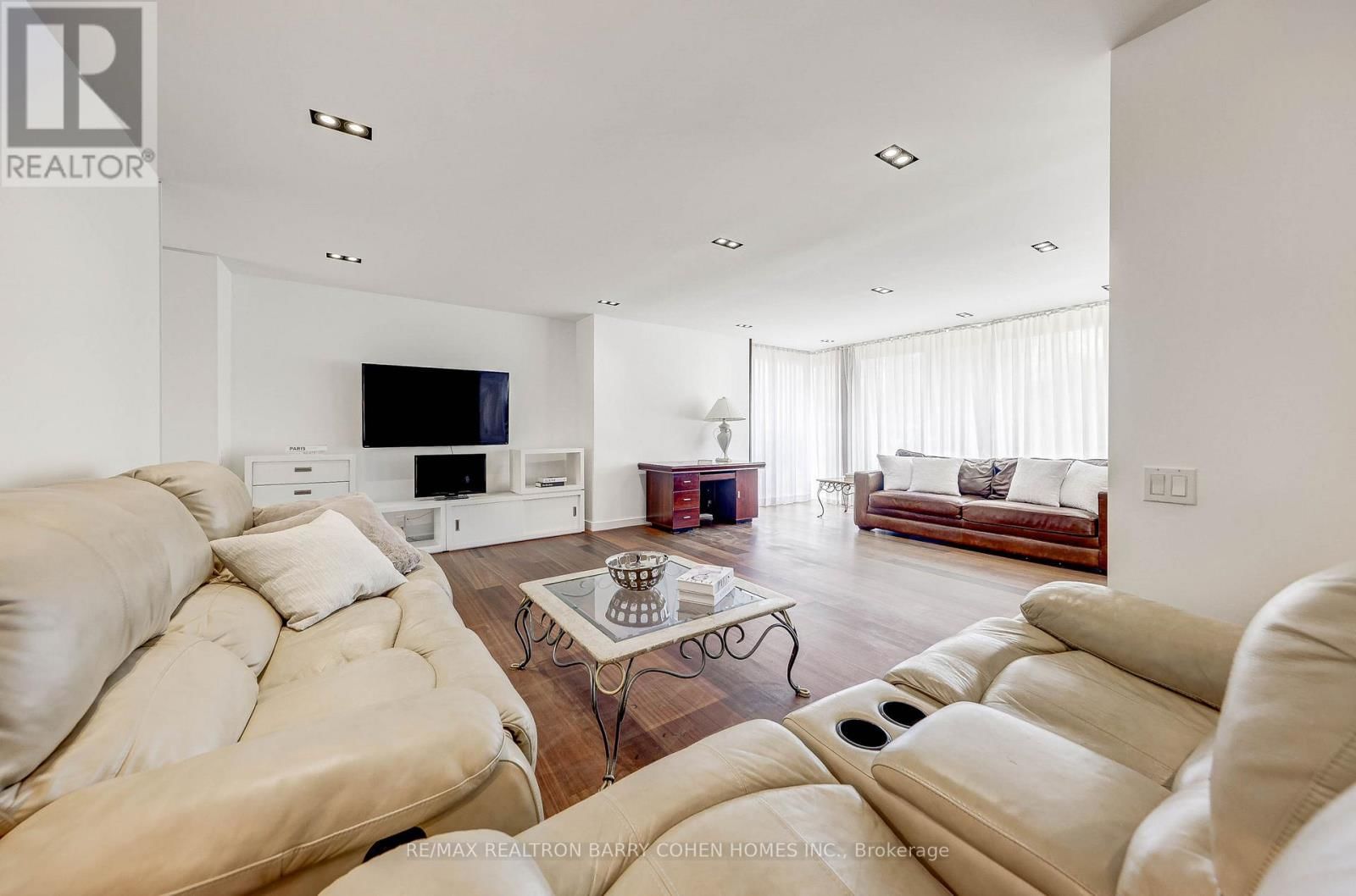 6 BANNATYNE DRIVE Image 8