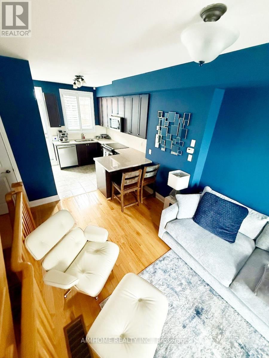 38 RAFFEIX LANE Image 4