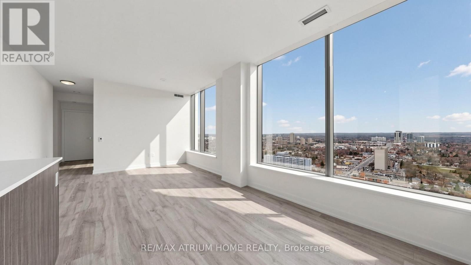 N3101 - 7 GOLDEN LION HEIGHTS Image 10