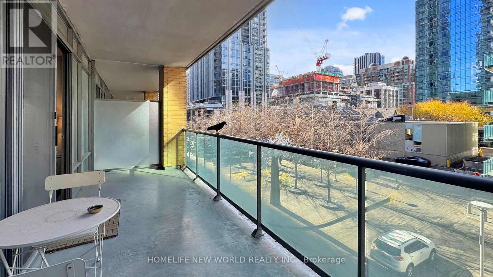 312 - 18 YORKVILLE AVENUE Image 28