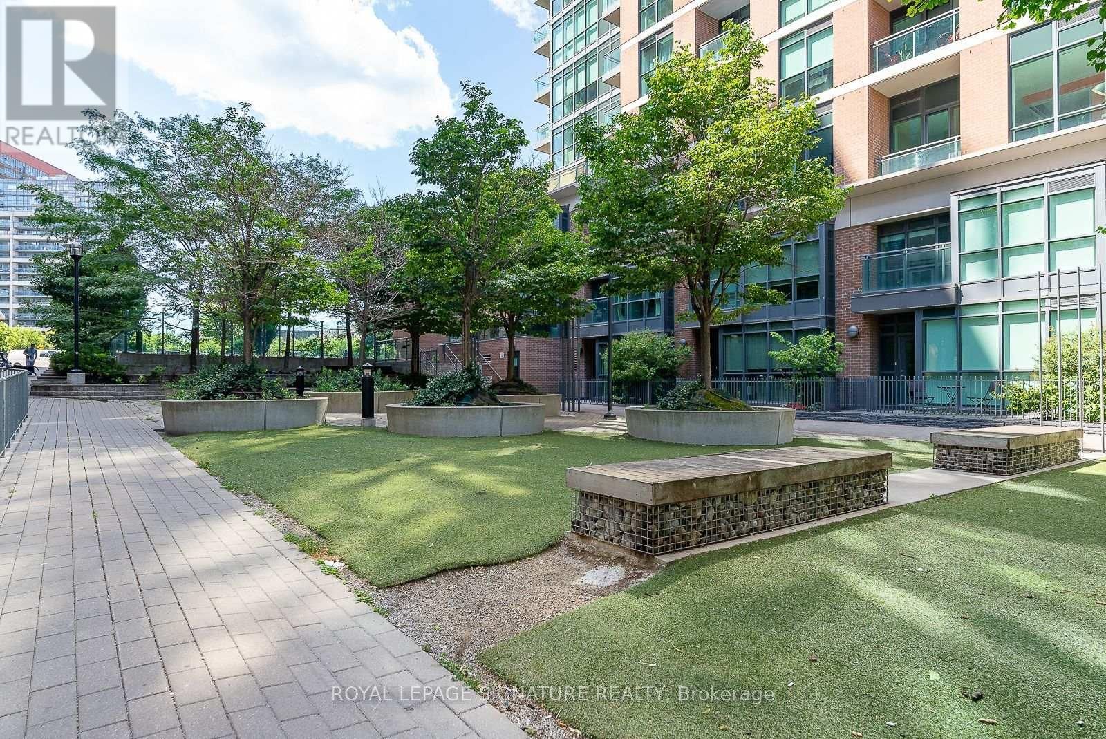 N210 - 1169 QUEEN STREET WEST Image 9