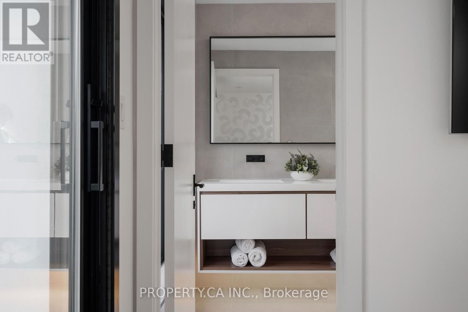 268 EUCLID AVENUE Image 15