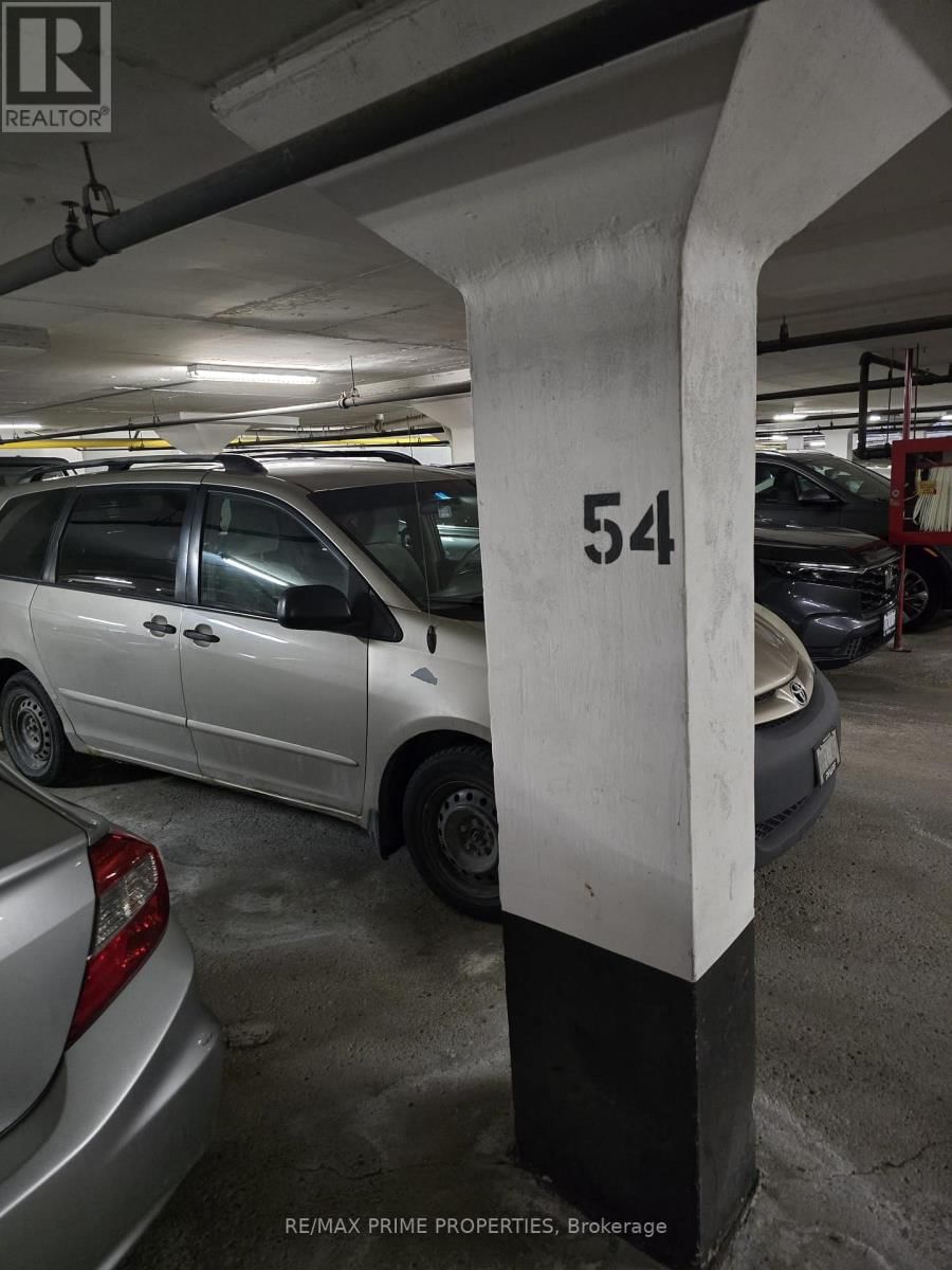 #214 - 10 SUNRISE AVENUE Image 14