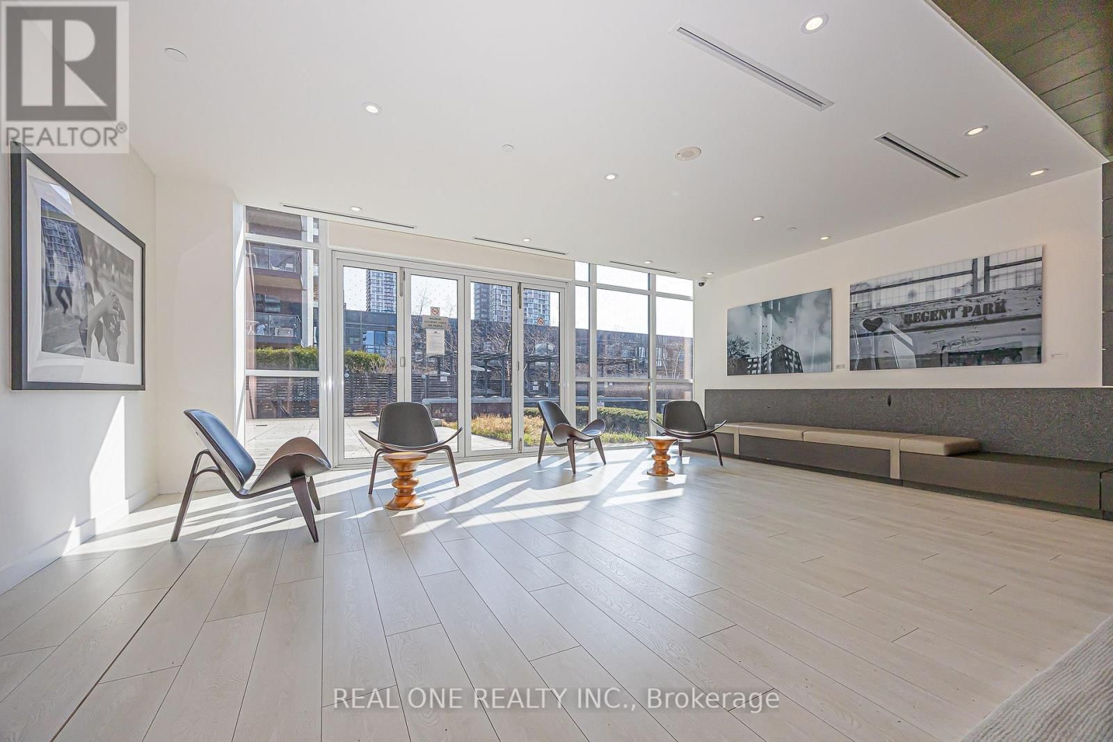 1206 - 170 SUMACH STREET Image 36