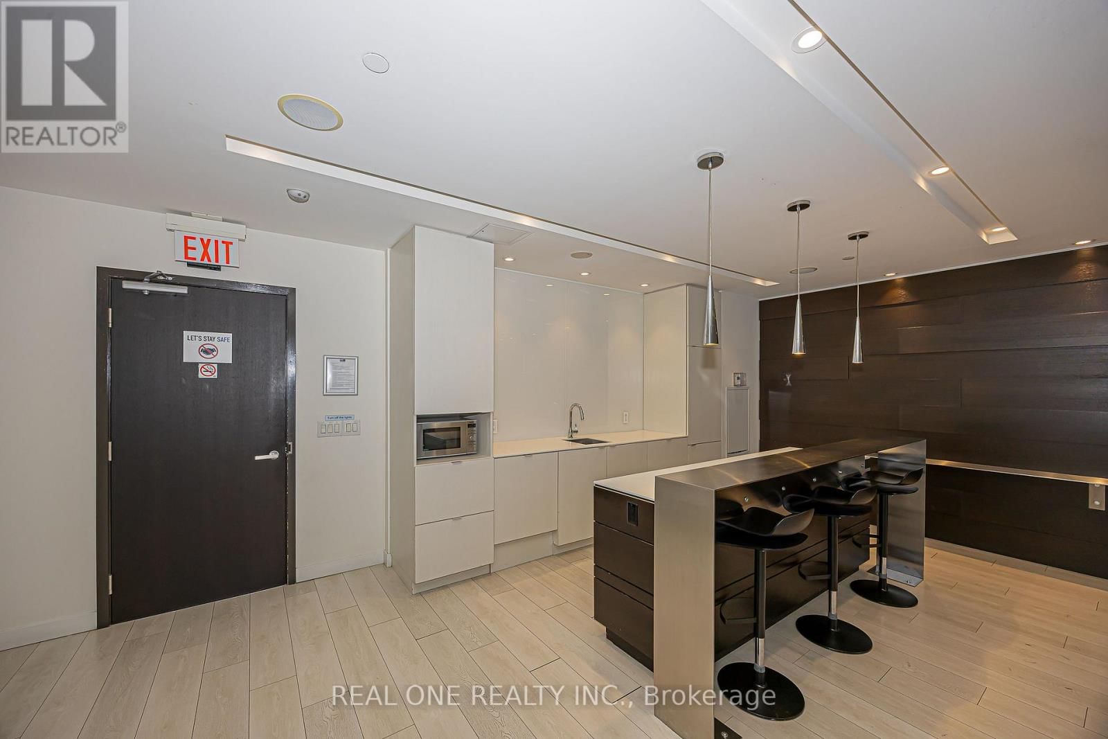 1206 - 170 SUMACH STREET Image 39