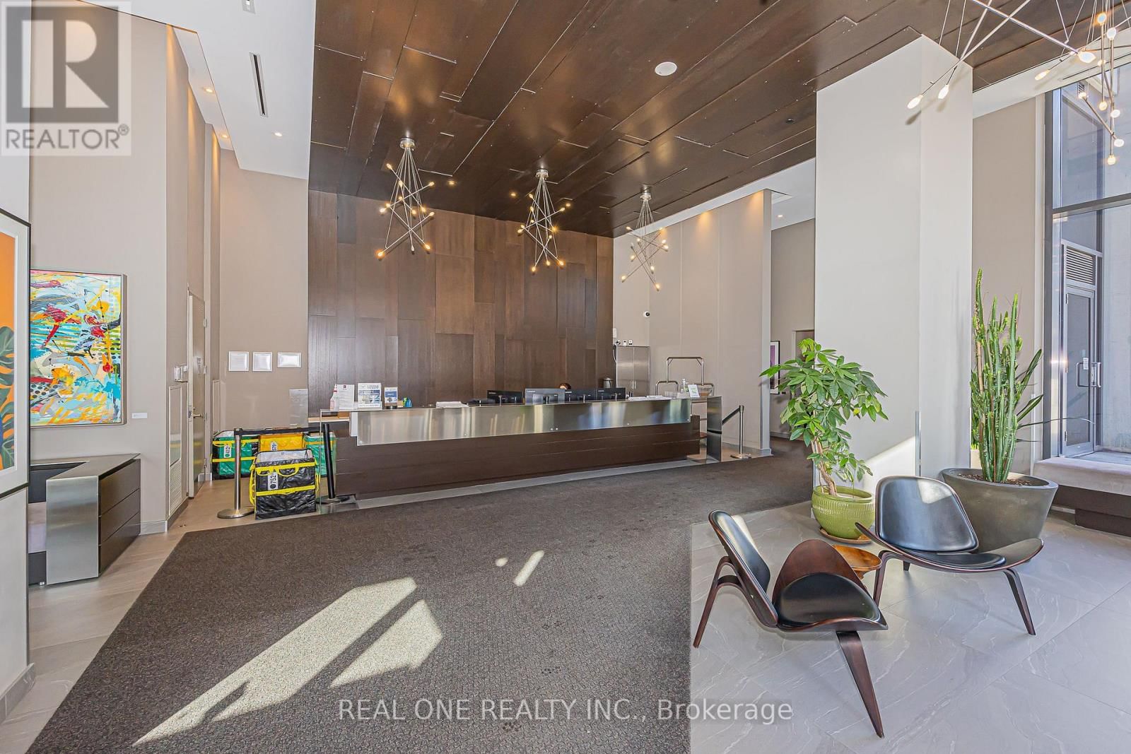 1206 - 170 SUMACH STREET Image 5