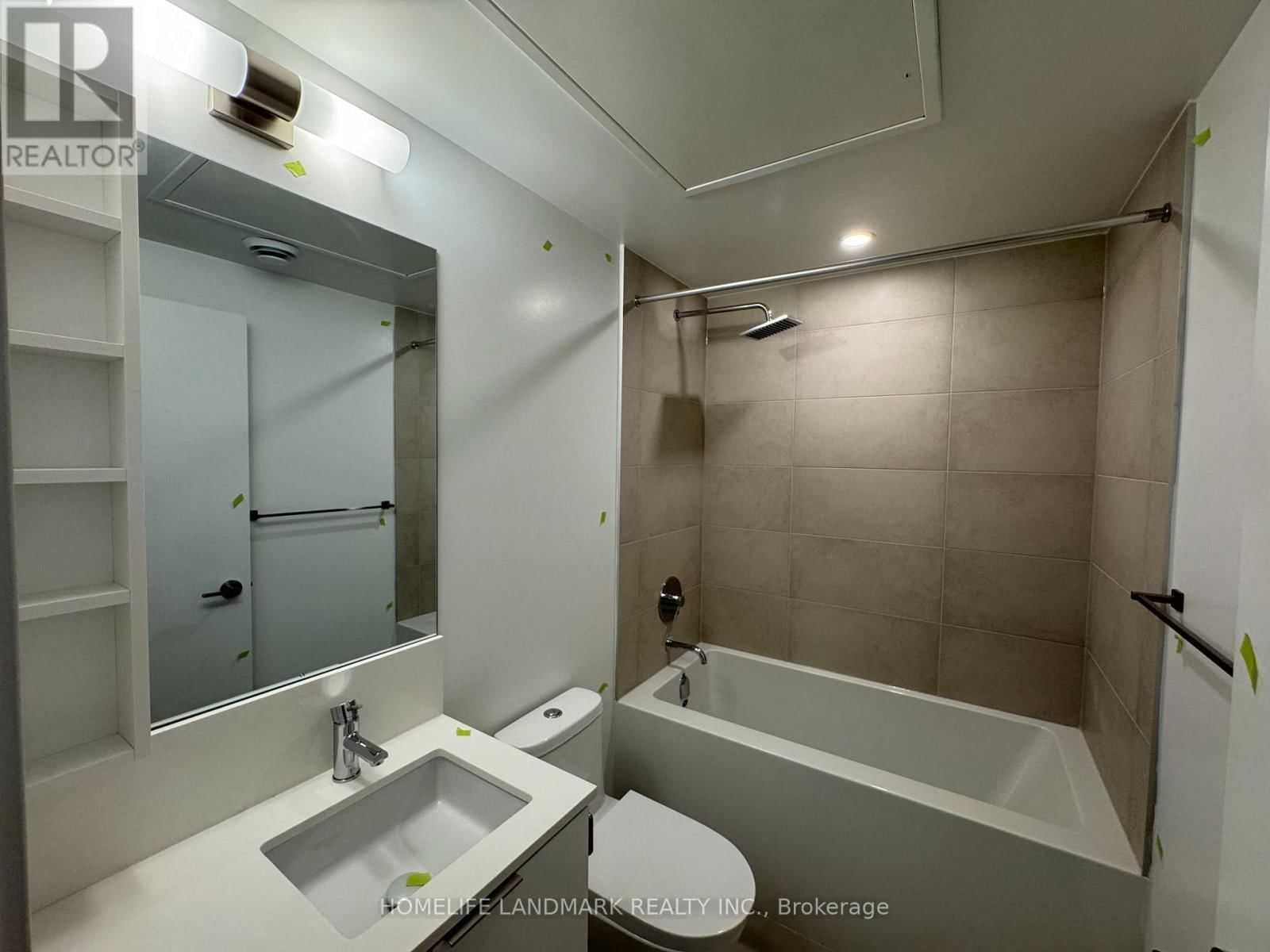 3607 - 8 WELLESLEY STREET WEST Image 15