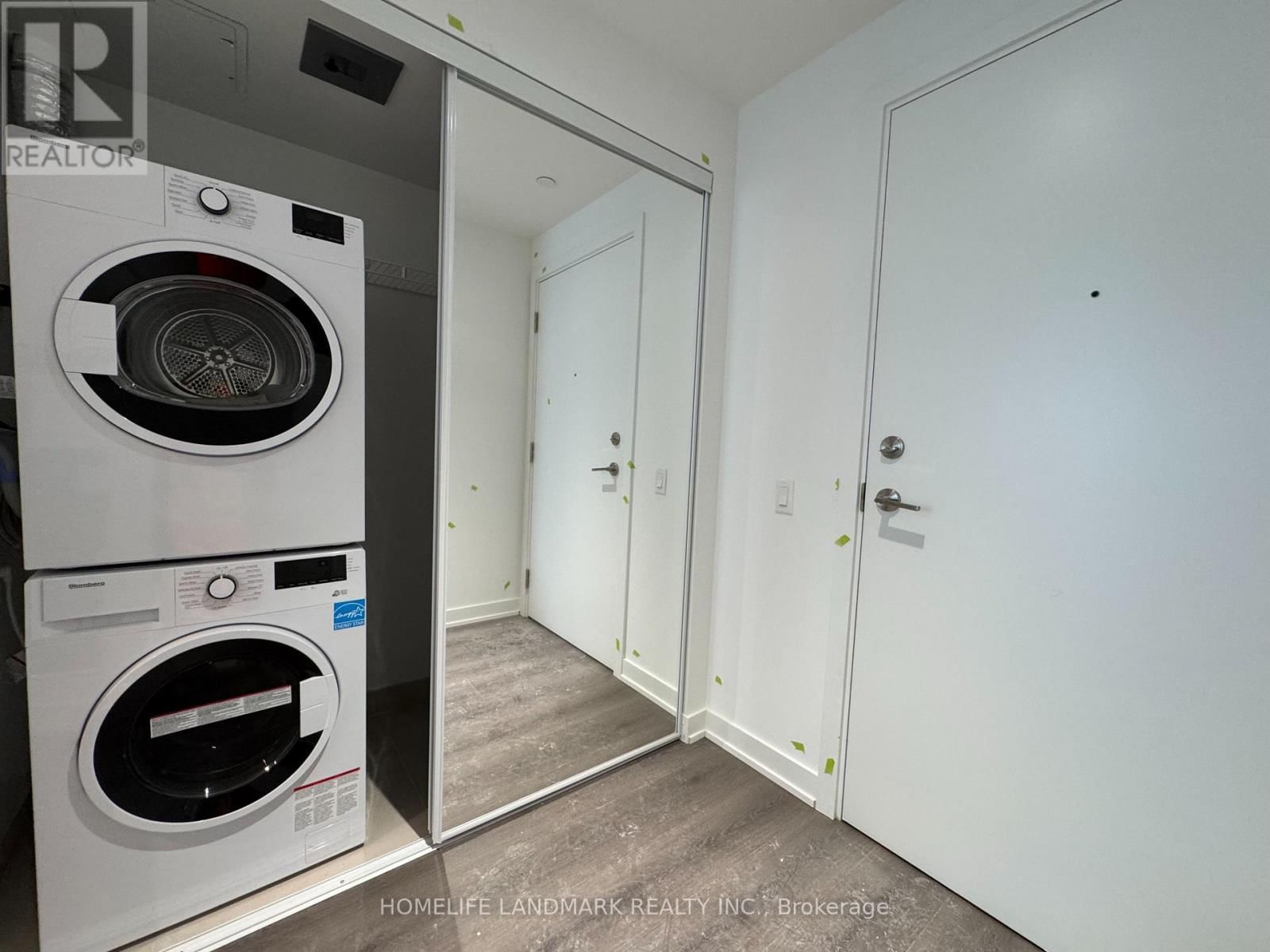 3607 - 8 WELLESLEY STREET WEST Image 25