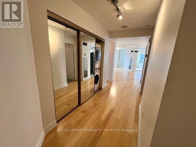 714 - 30 GREENFIELD AVENUE Image 9