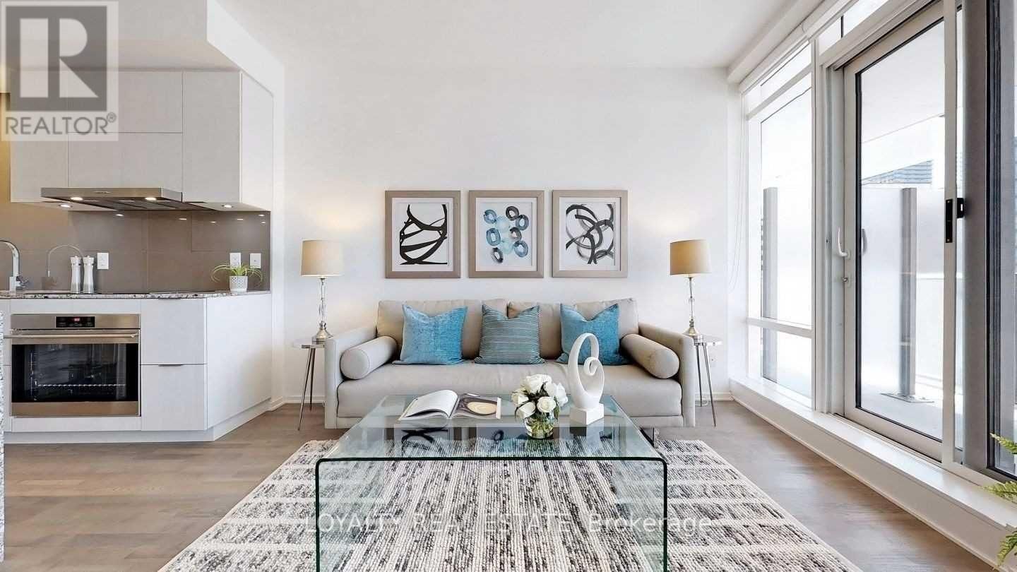 908 - 1 BLOOR STREET EAST Image 9