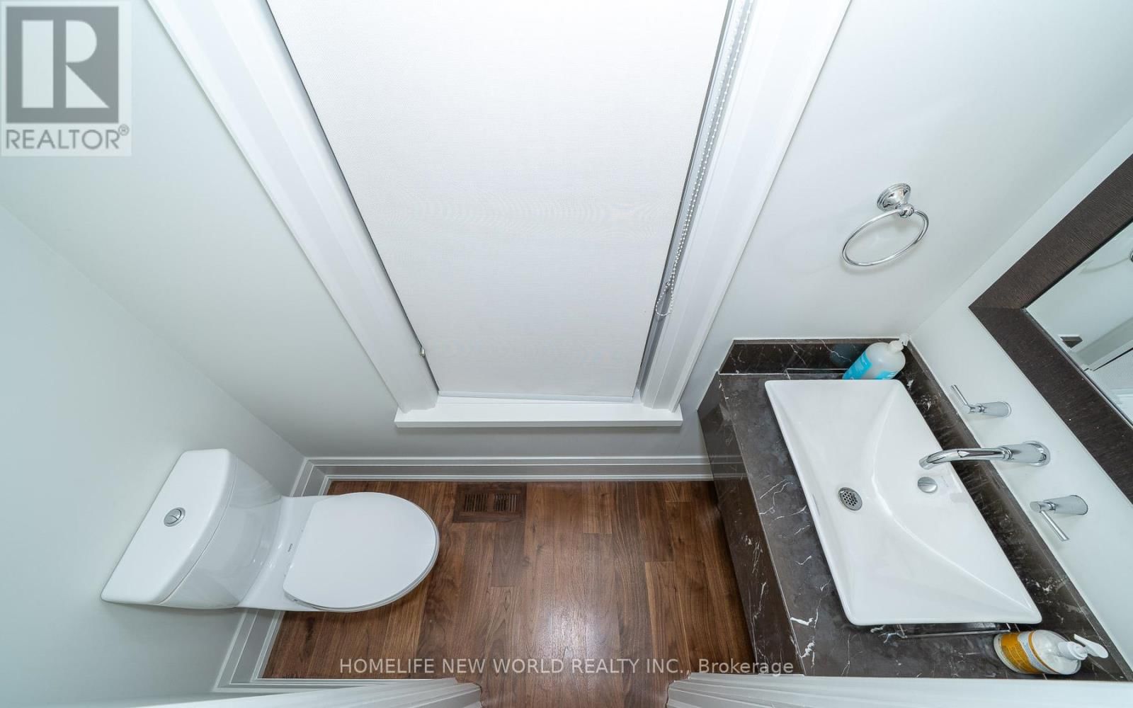 310 MERTON STREET Image 14