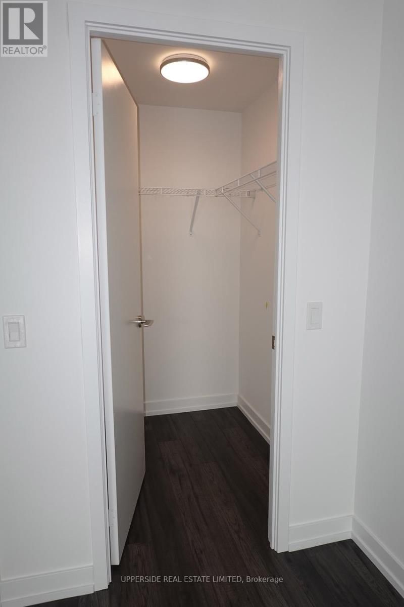 2111 - 33 HELENDALE AVENUE Image 11