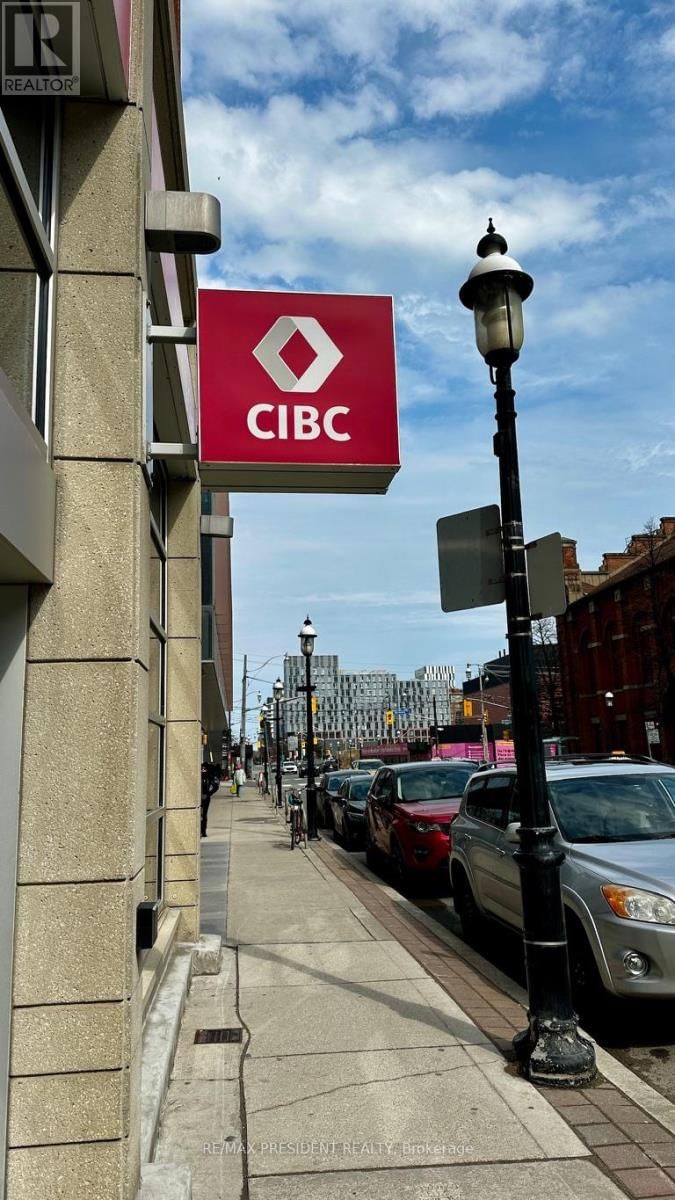 904 - 284 KING STREET EAST Image 39