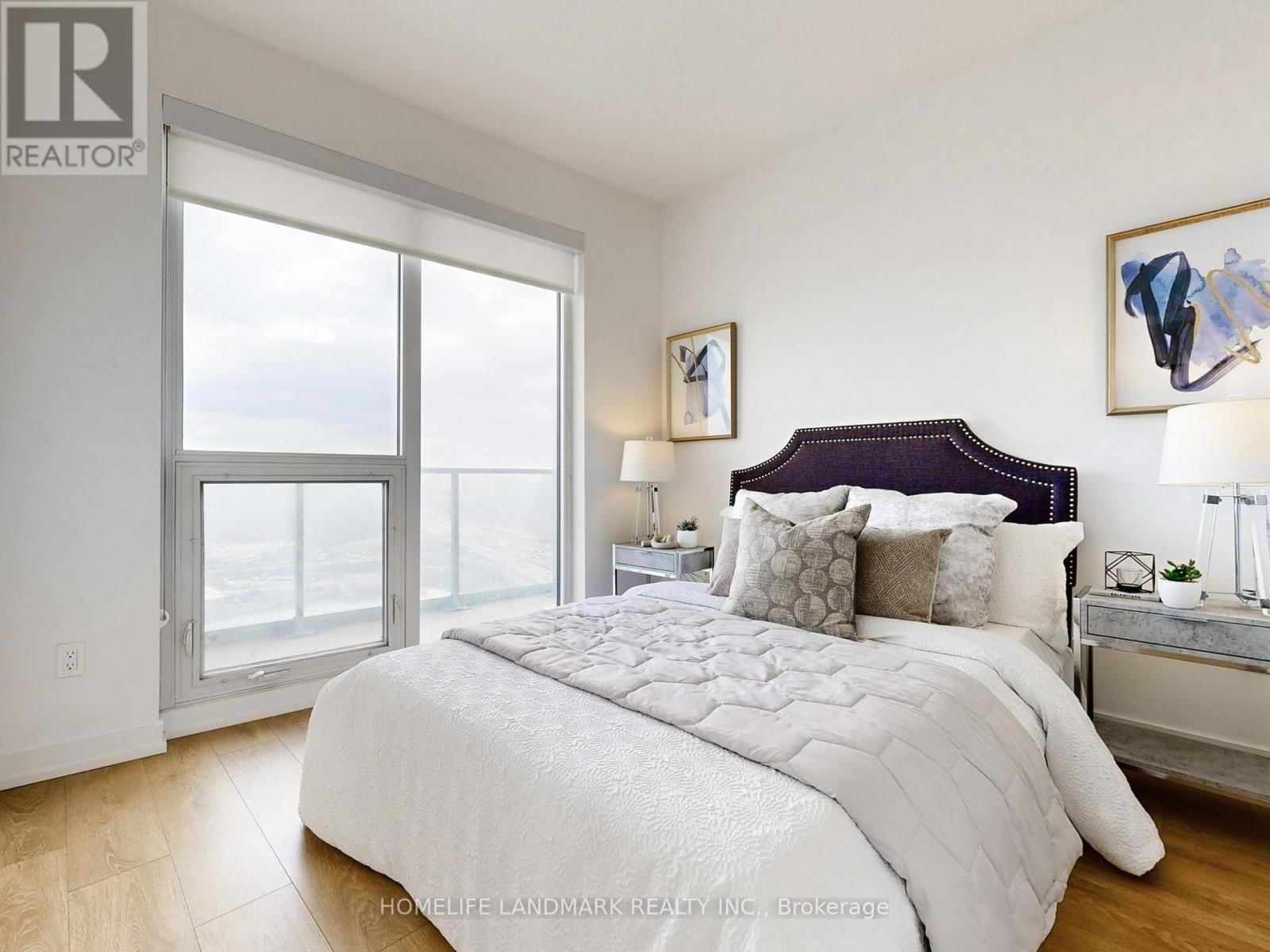 2011 - 117 MCMAHON DRIVE Image 12