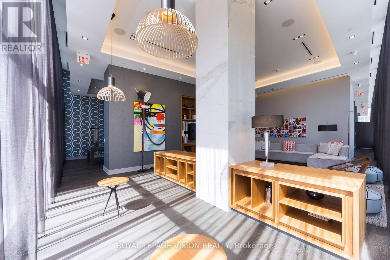 4812 - 10 YORK STREET Image 30