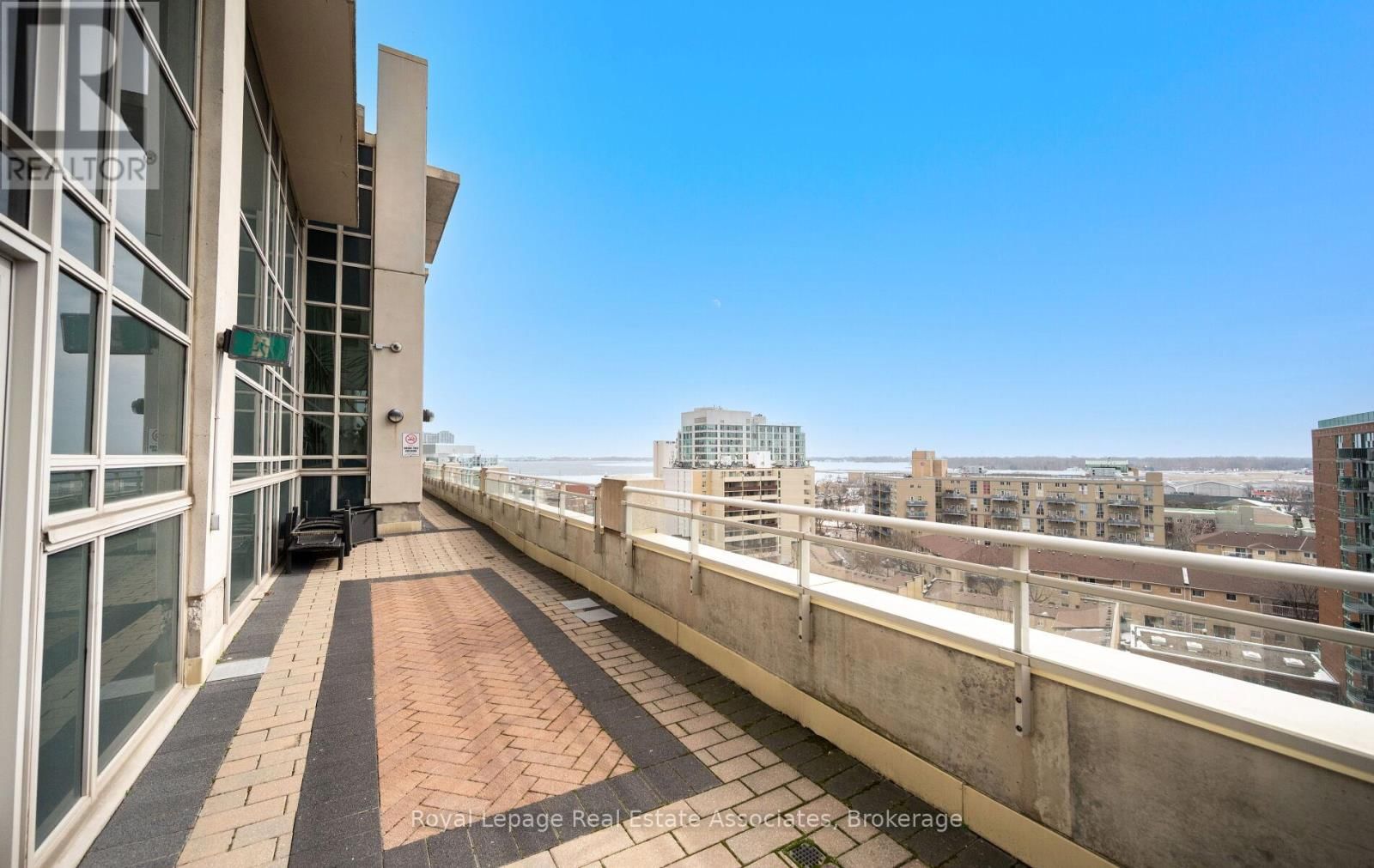 908 - 21 GRAND MAGAZINE STREET Image 31