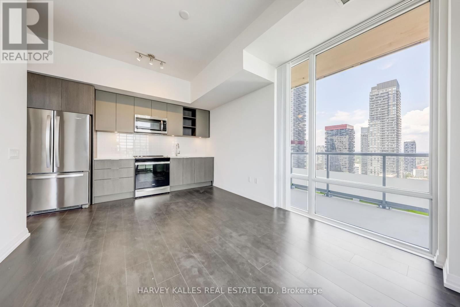 LPH03 - 25 HOLLY STREET Image 10