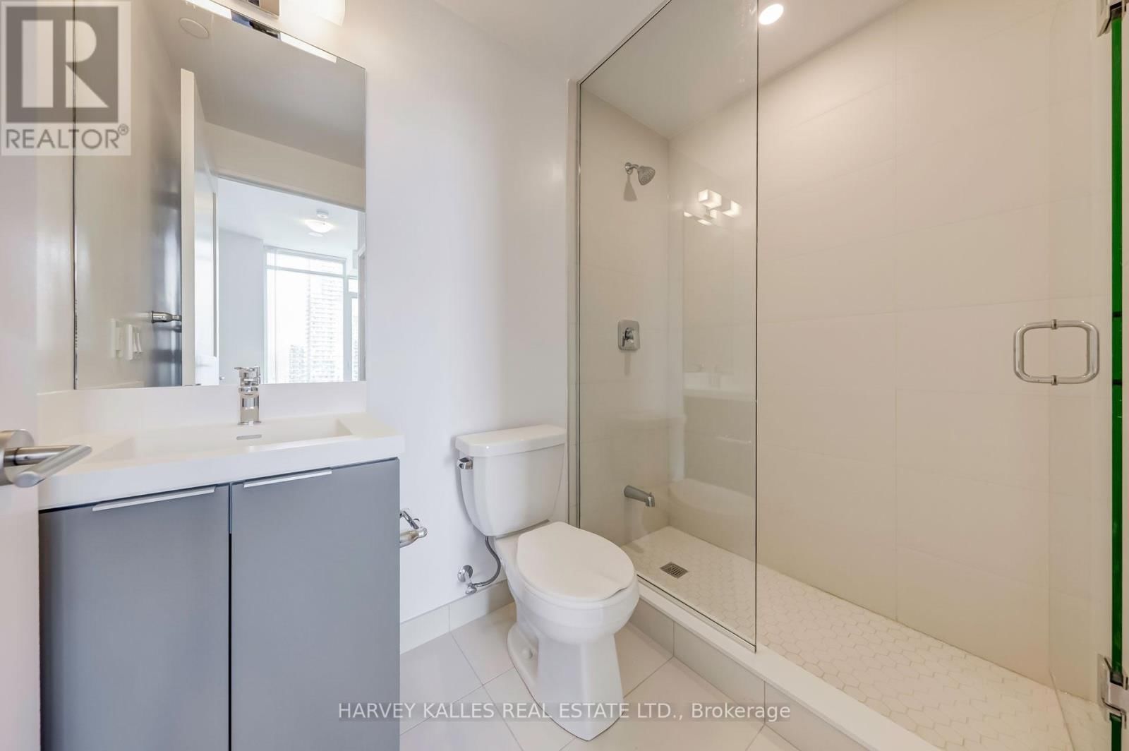 LPH03 - 25 HOLLY STREET Image 20