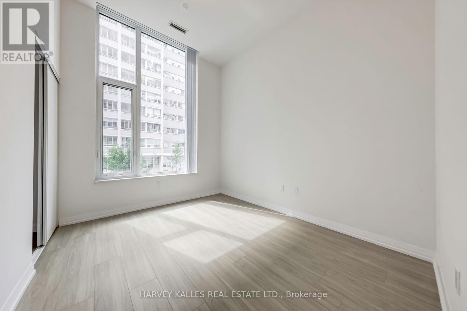 TH116 - 50 DUNFIELD AVENUE Image 20