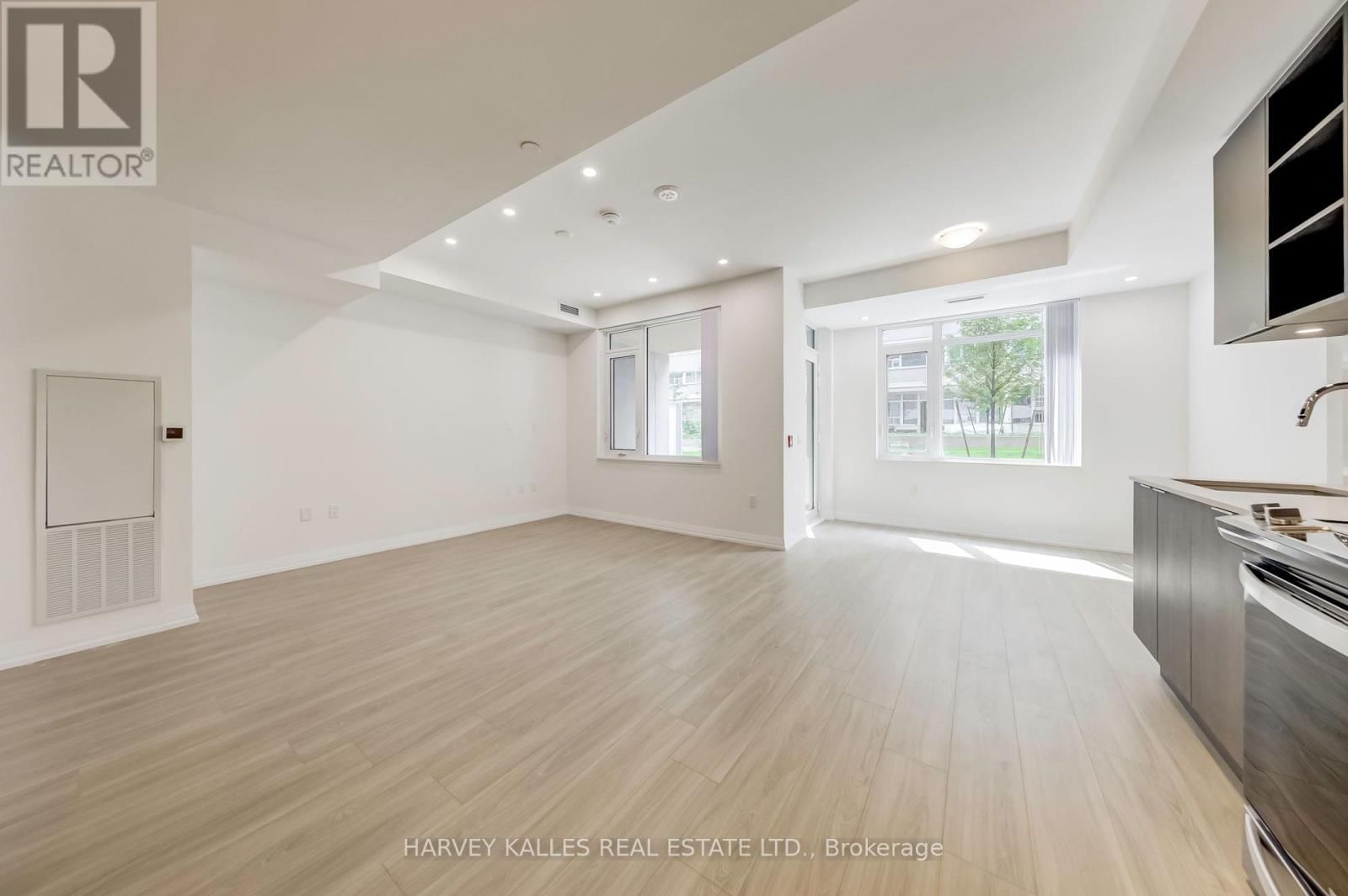 TH116 - 50 DUNFIELD AVENUE Image 5