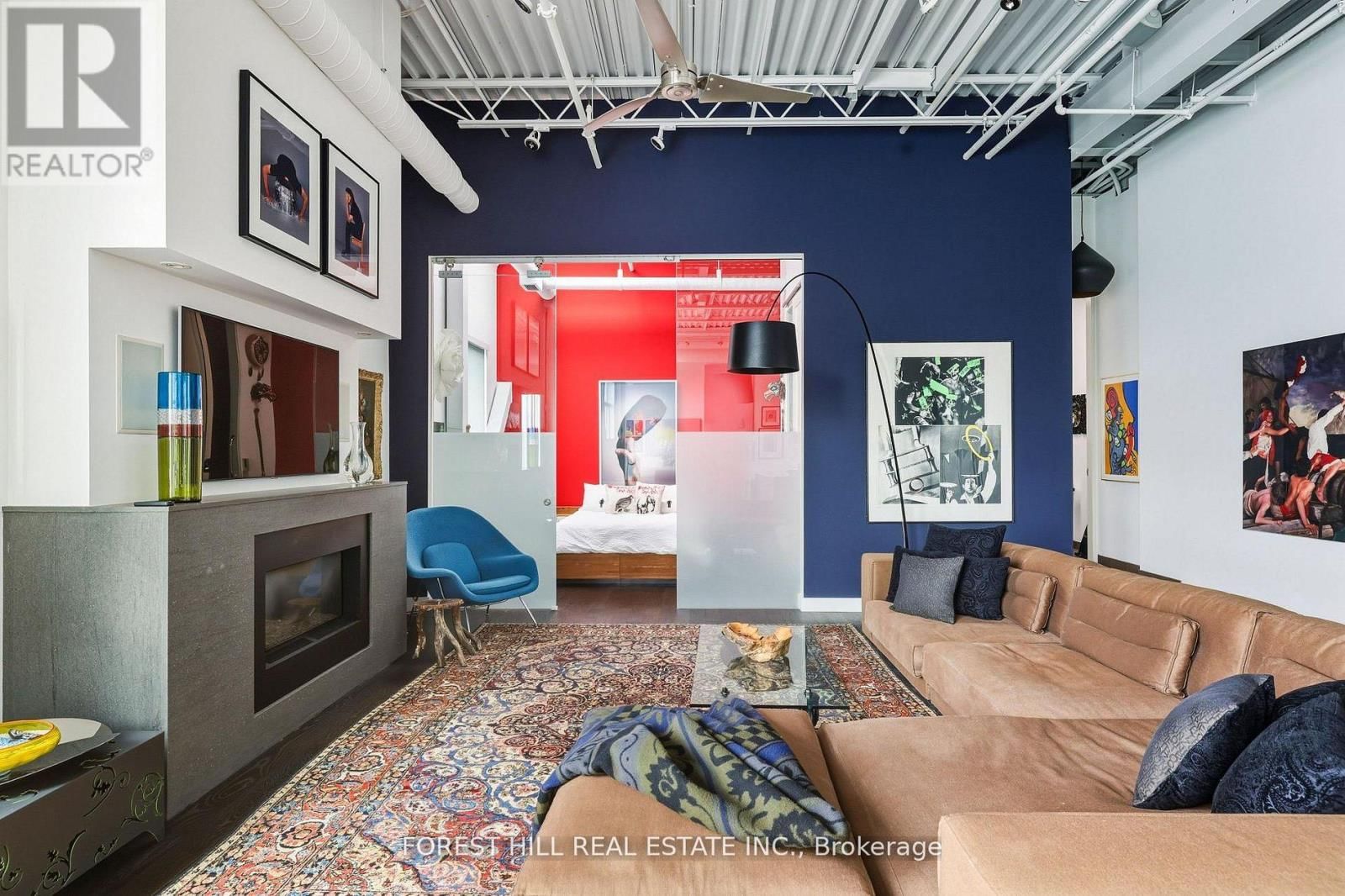 PH01 - 113 DUPONT STREET Image 8