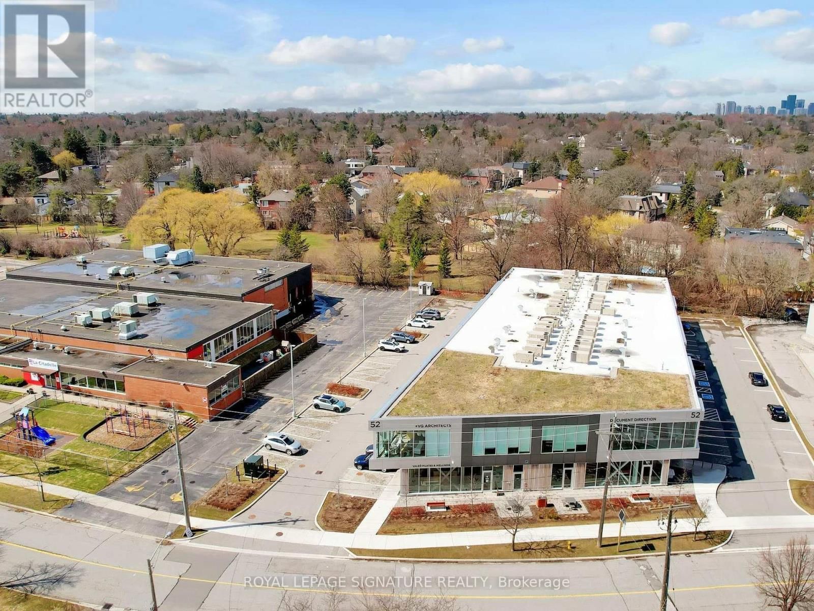 207 - 52 SCARSDALE ROAD Image 26