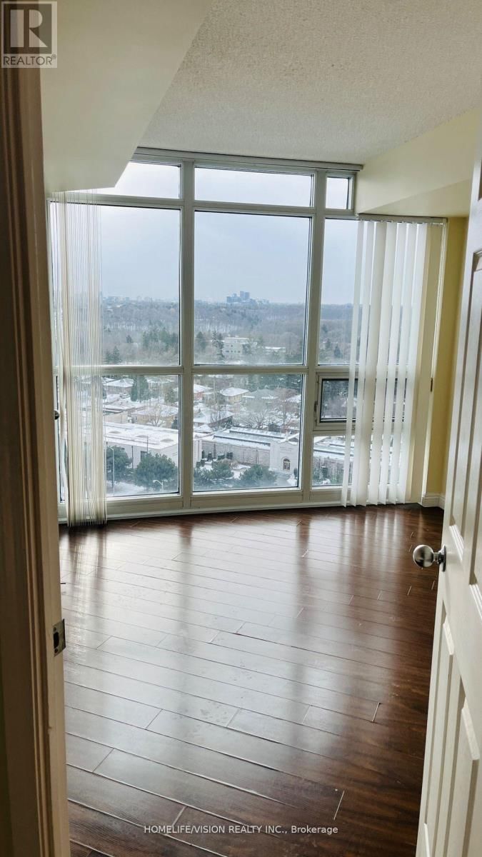 1803 - 30 HARRISON GARDEN BOULEVARD Image 23