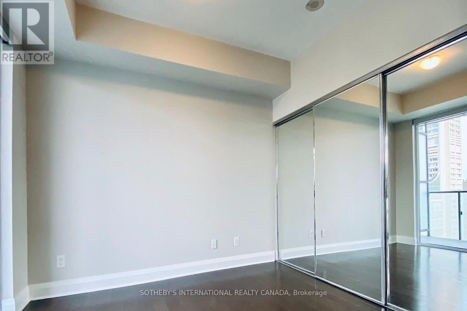 2309 - 1080 BAY STREET Image 19