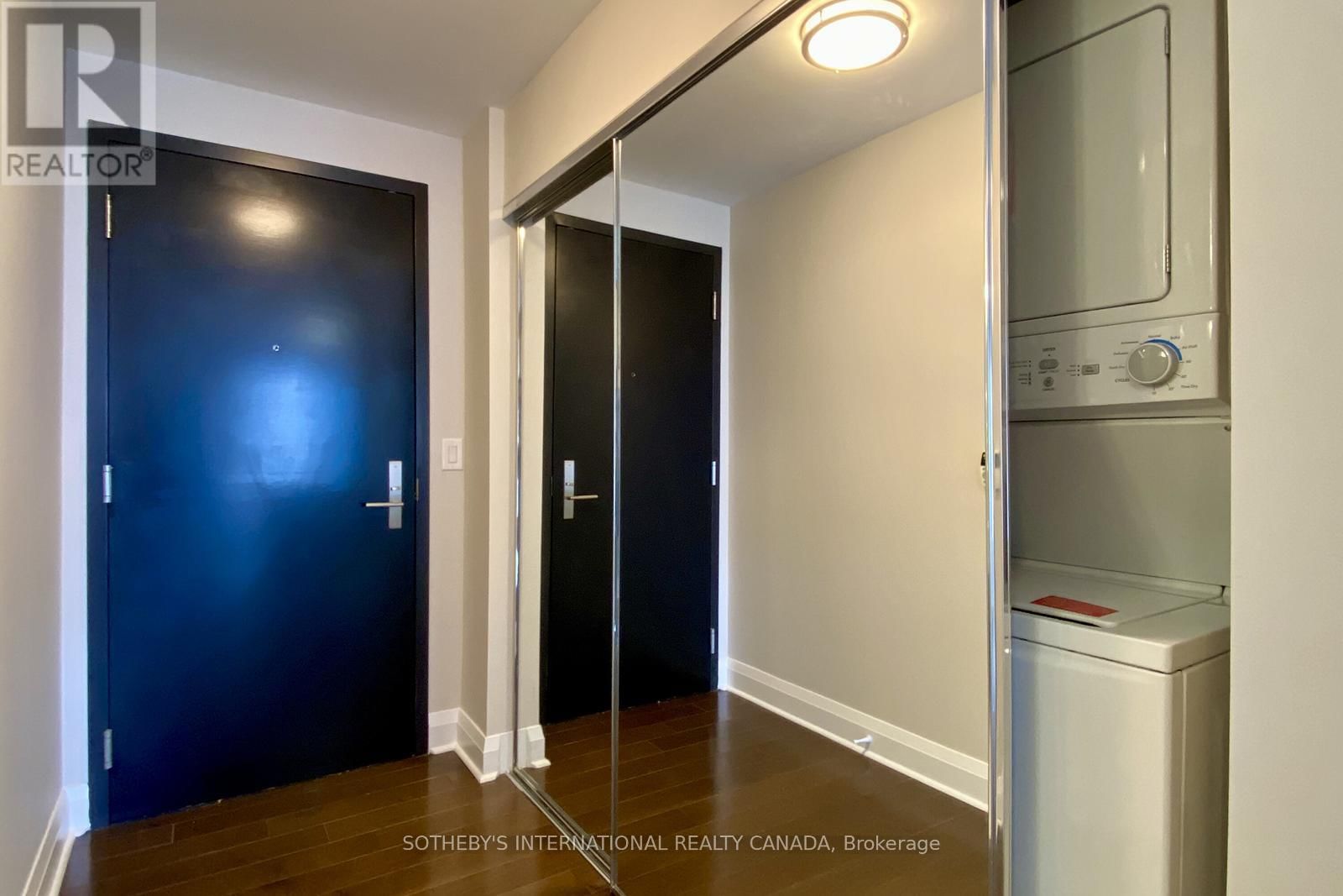 2309 - 1080 BAY STREET Image 28